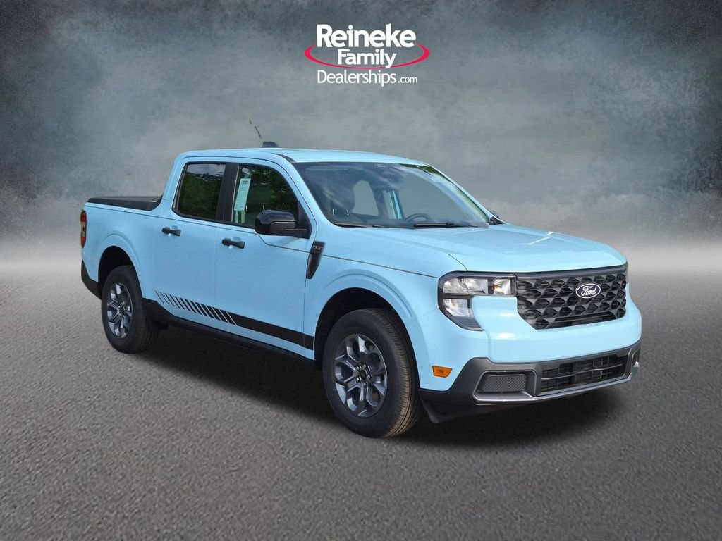 New 2026 Ford Maverick XLT w/ Equipment Group 301A AWD/4WD image 3
