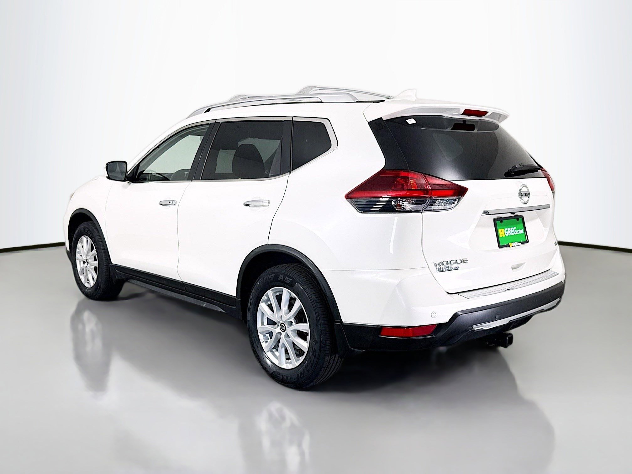 Used 2019 Nissan Rogue SV image 7