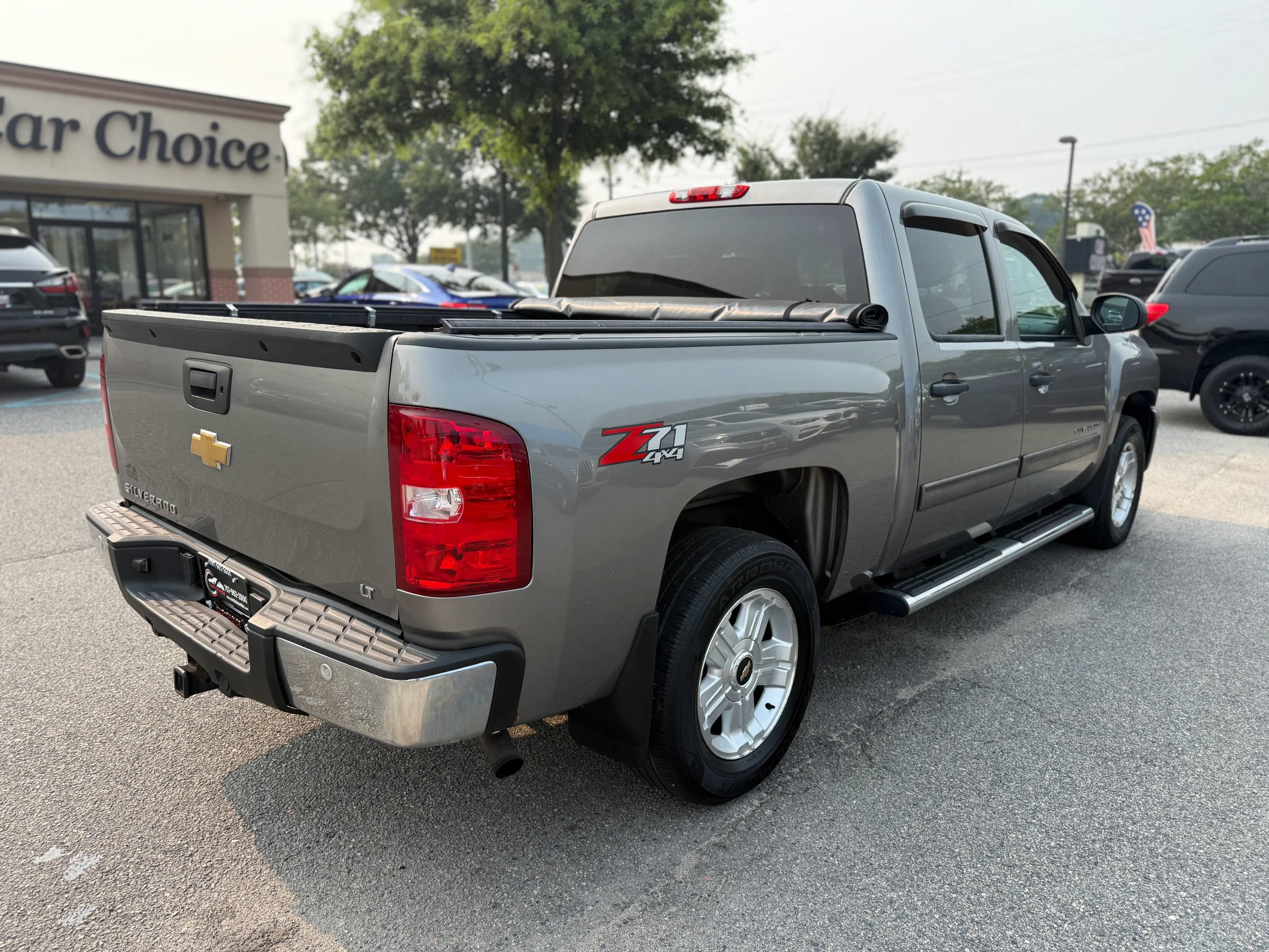 Used 2013 Chevrolet Silverado 1500 LT w/ All-Star Edition AWD/4WD image 8