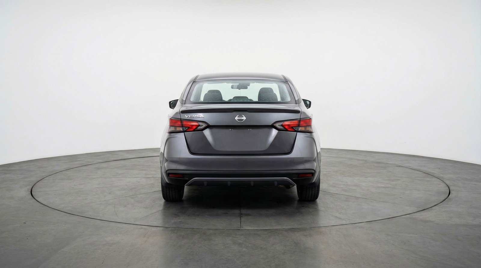 Used 2025 Nissan Versa SV image 7