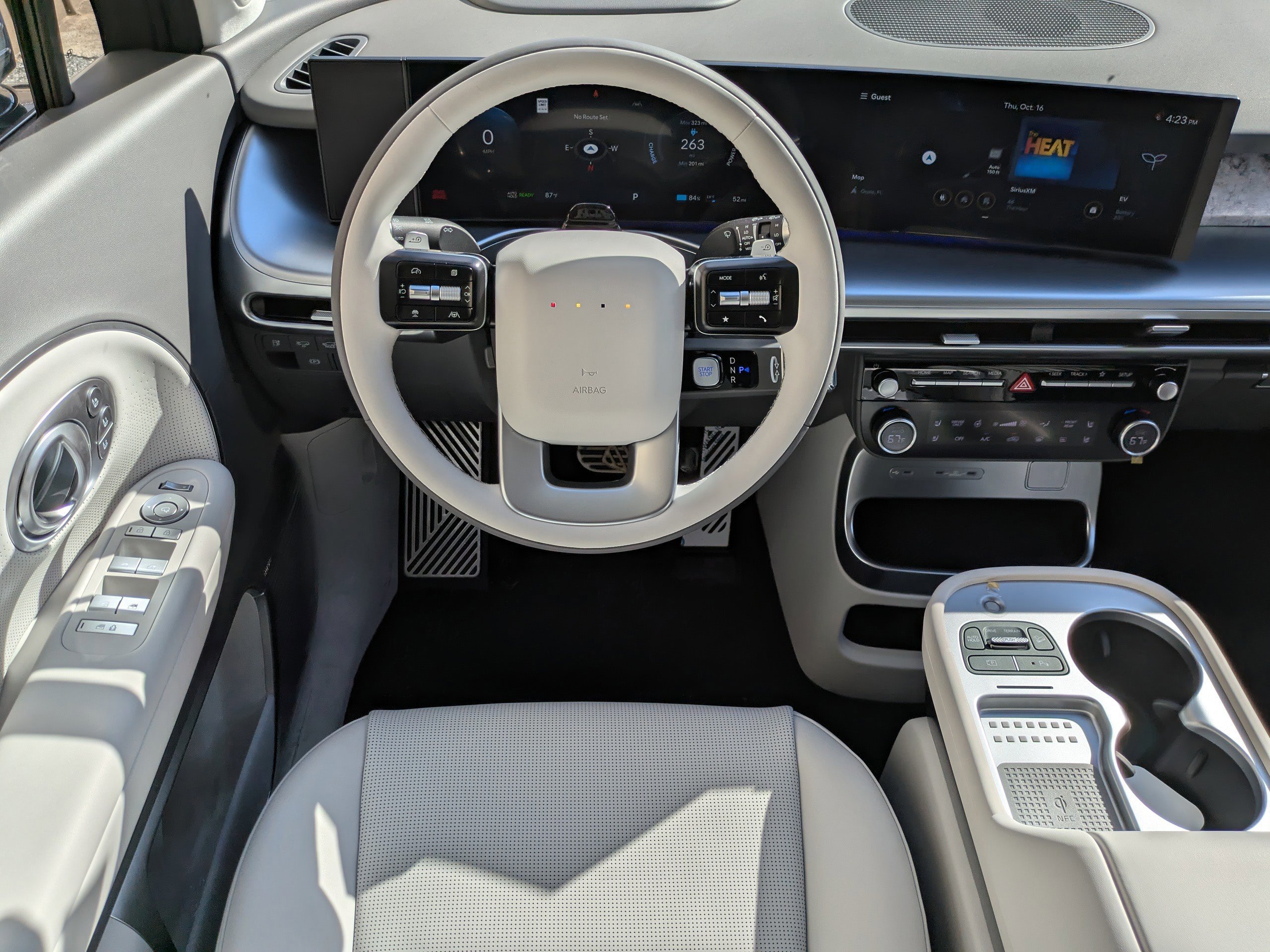 New 2026 Hyundai Ioniq 9 Calligraphy image 18