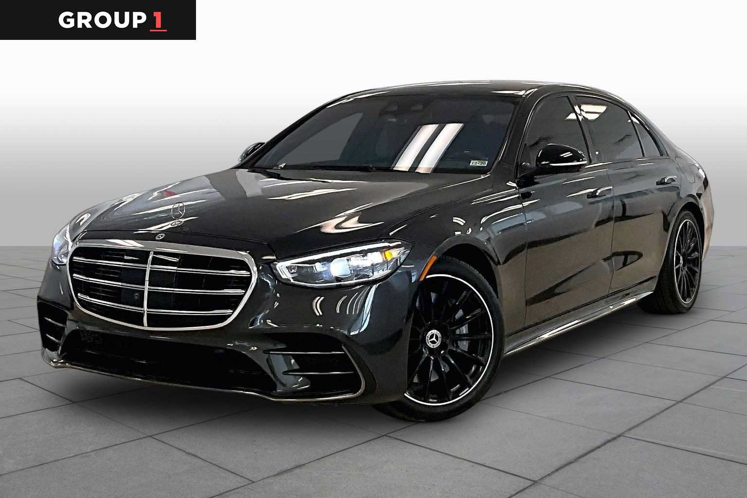 Used 2025 Mercedes-Benz S 580e 4MATIC Sedan image 1