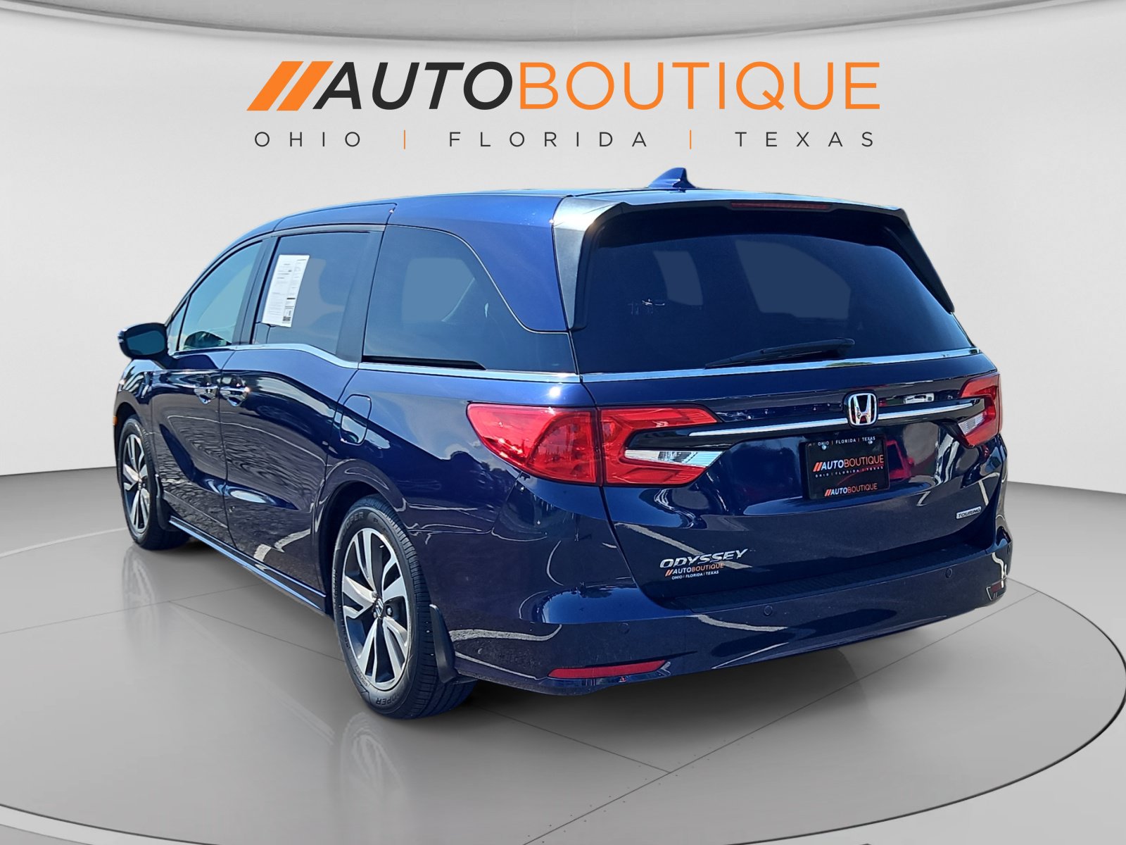 Used 2016 Ford Fusion SE FWD image 3
