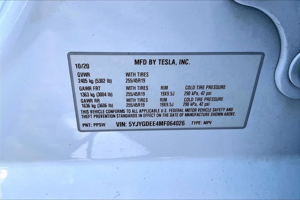 Used 2021 Tesla Model Y Long Range AWD/4WD image 18