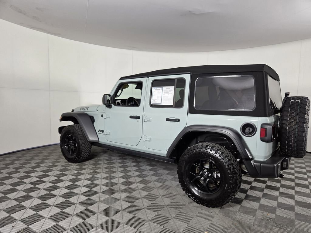 Certified 2024 Jeep Wrangler Willys image 8