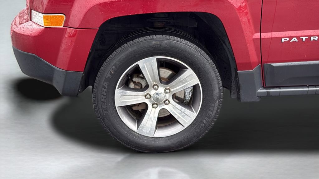 Used 2017 Jeep Patriot High Altitude AWD/4WD image 21
