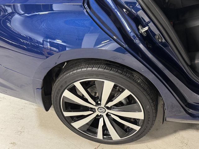 Used 2022 Nissan Altima 2.5 SR AWD/4WD image 25