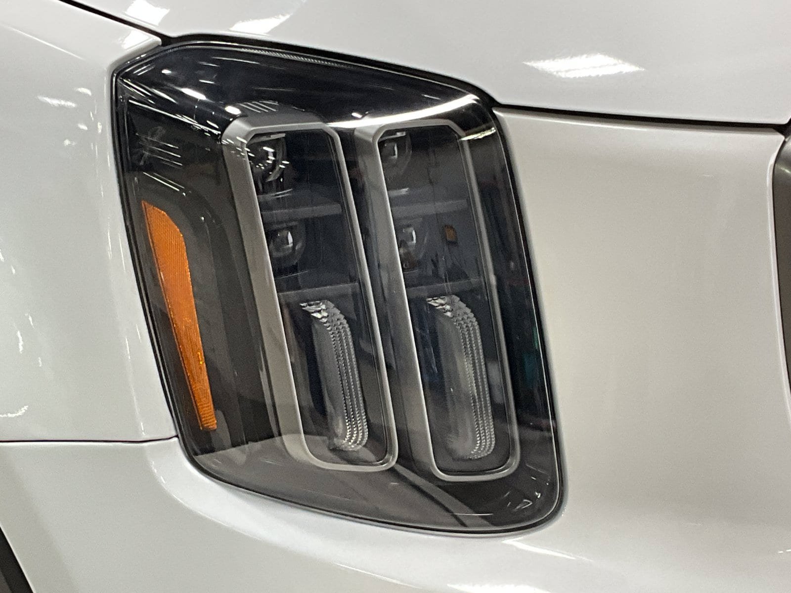 Used 2023 Kia Telluride SX Prestige X-Pro AWD/4WD image 27