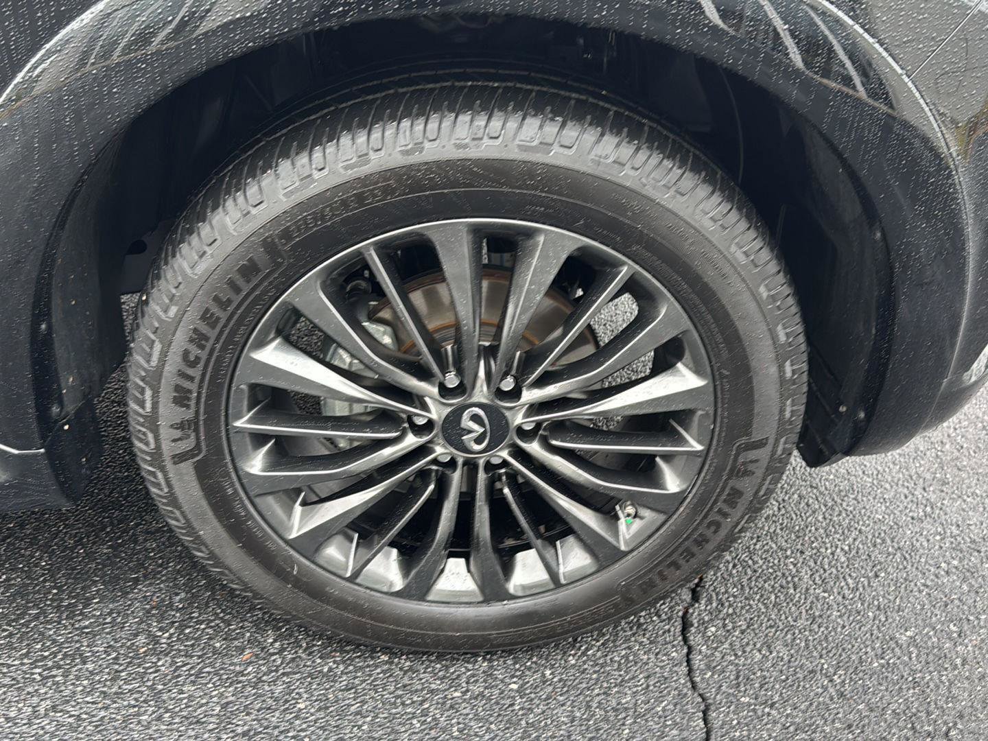 Used 2021 INFINITI QX80 Premium Select w/ Cargo Package image 39