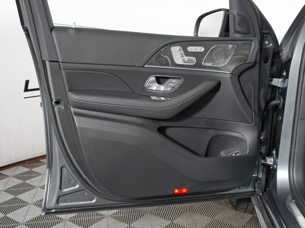 Certified 2026 Mercedes-Benz GLE 53 AMG 4MATIC image 25