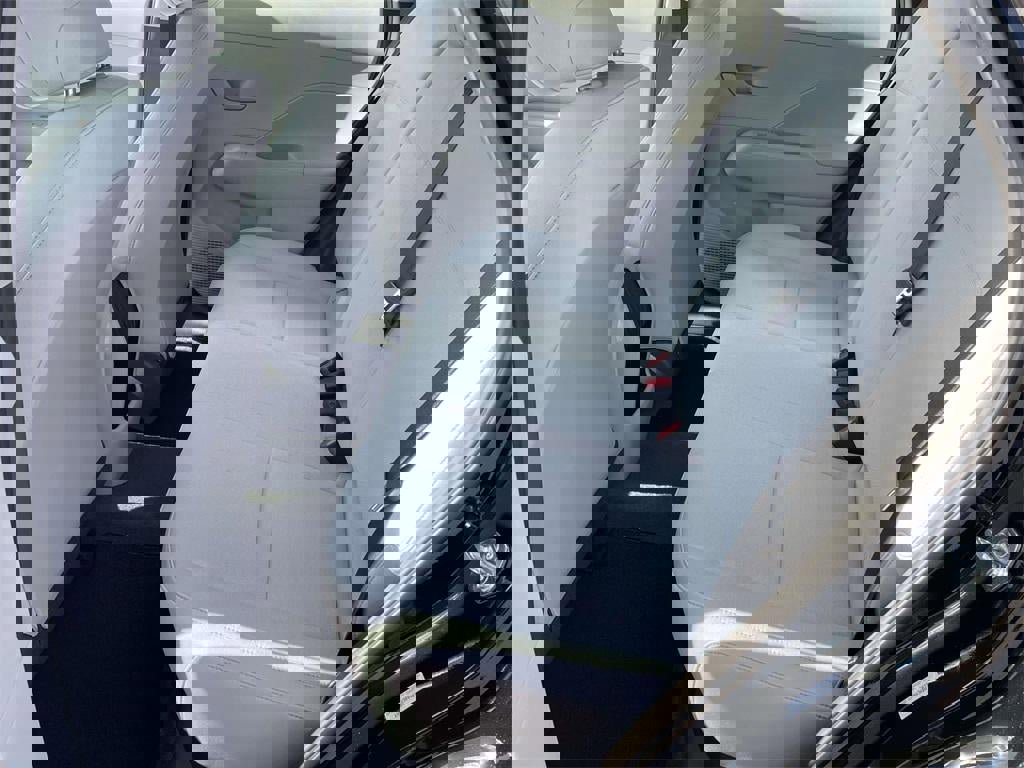 New 2026 Hyundai Kona SE image 31