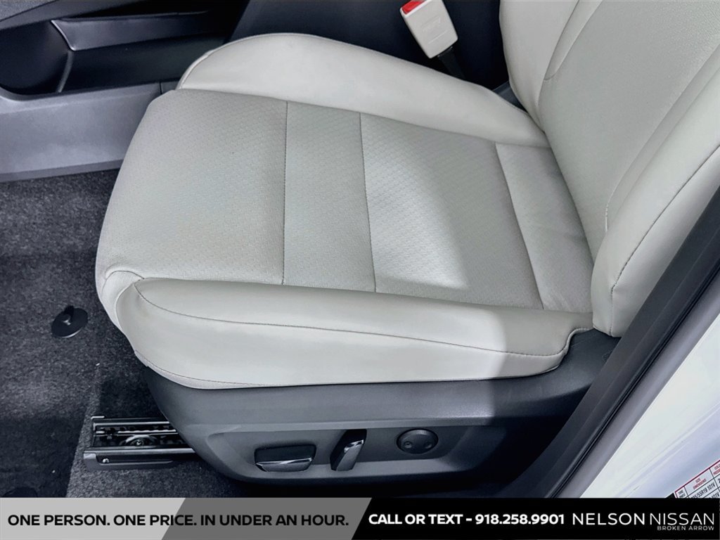 New 2026 Nissan Rogue Dark Armor FWD image 18