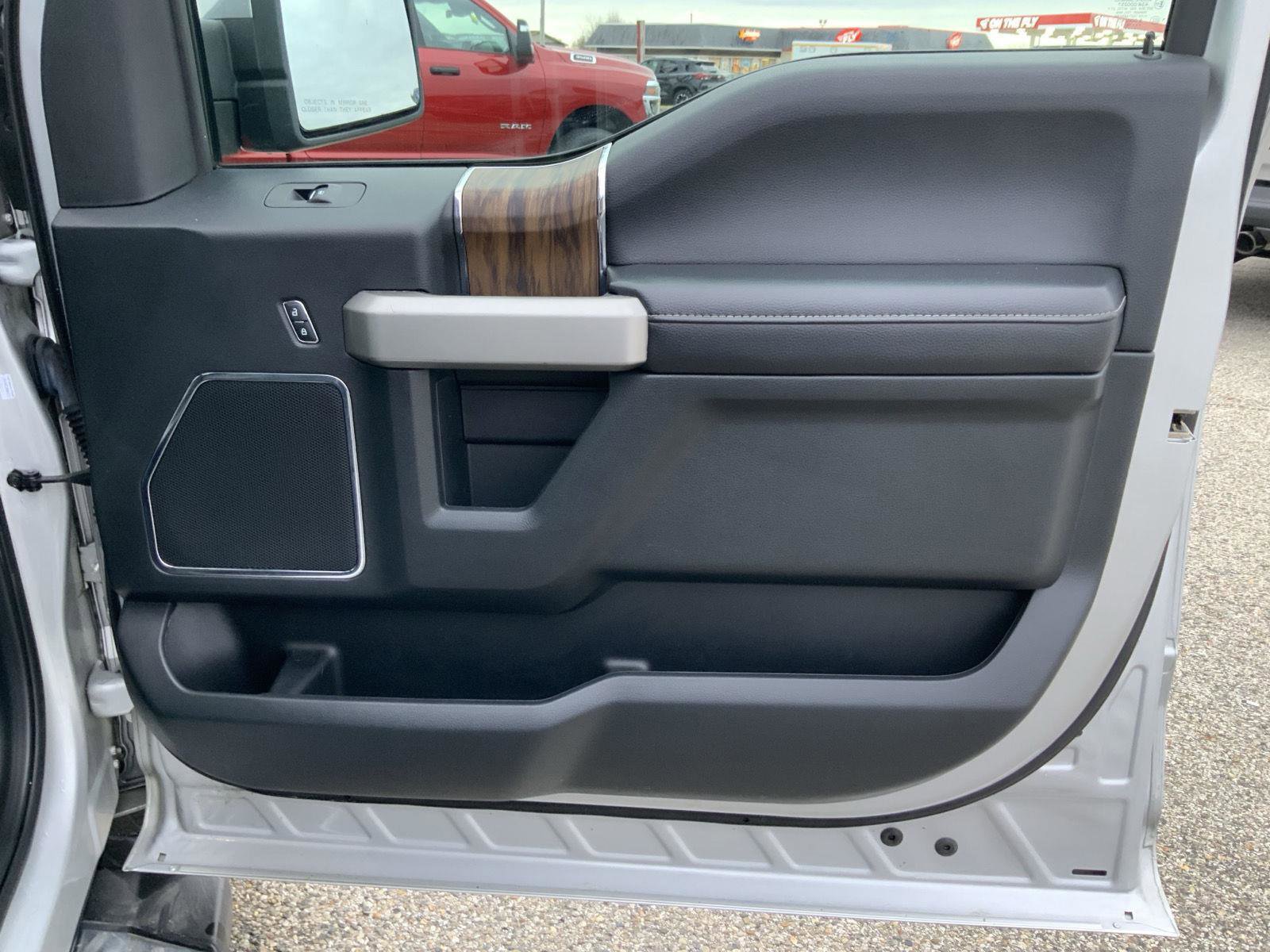 Used 2019 Ford F150 Lariat image 62