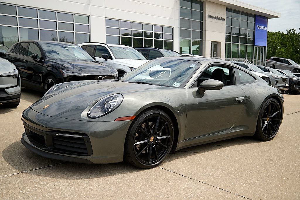 Used 2022 Porsche 911 Carrera 4S AWD/4WD image 12