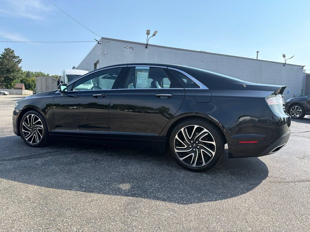 Used 2020 Lincoln MKZ Reserve w/ Luxury Package FWD image 9