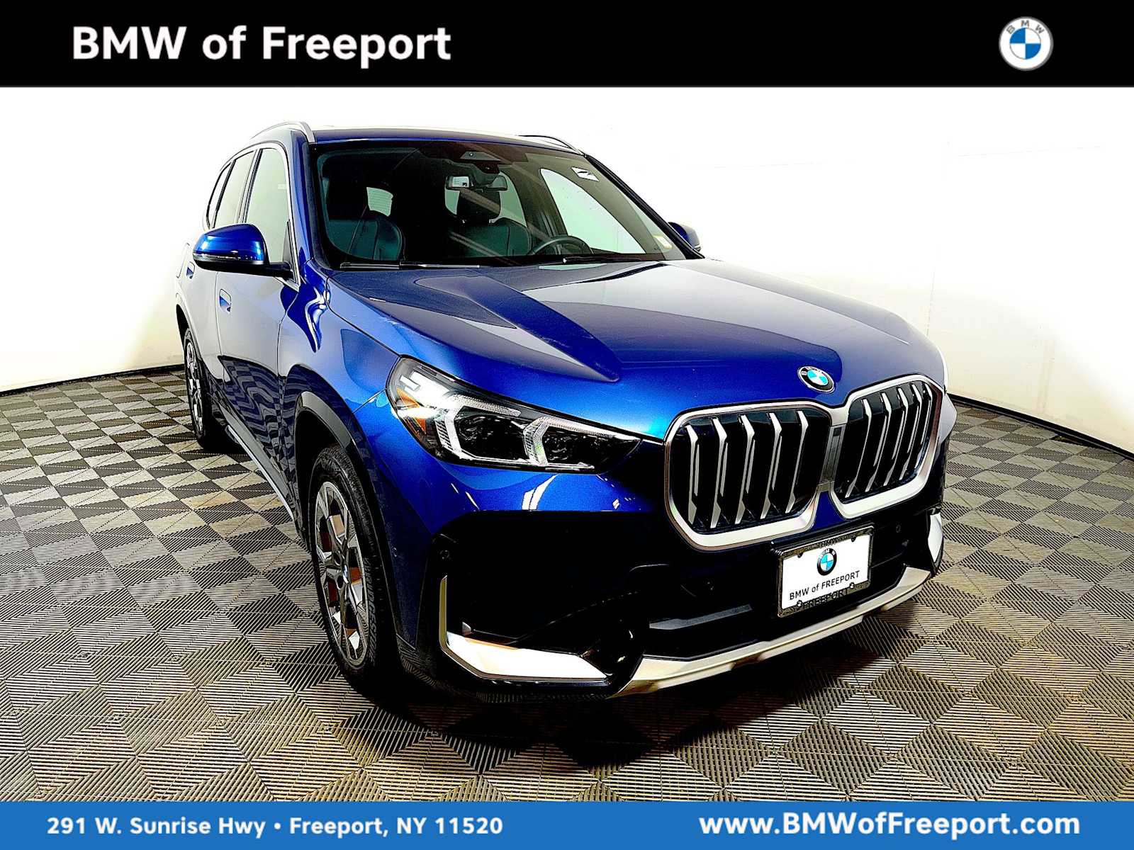 Used 2025 BMW X1 xDrive28i w/ Convenience Package image 1