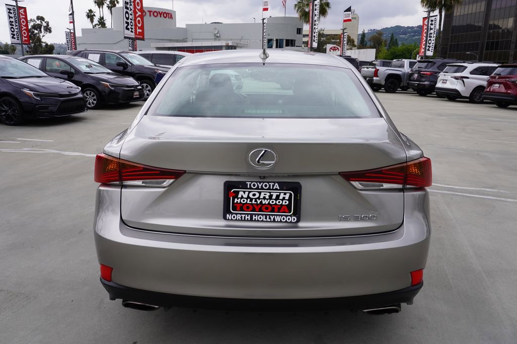 Used 2018 Lexus IS 300 w/ Accessory Package 2 RWD image 6