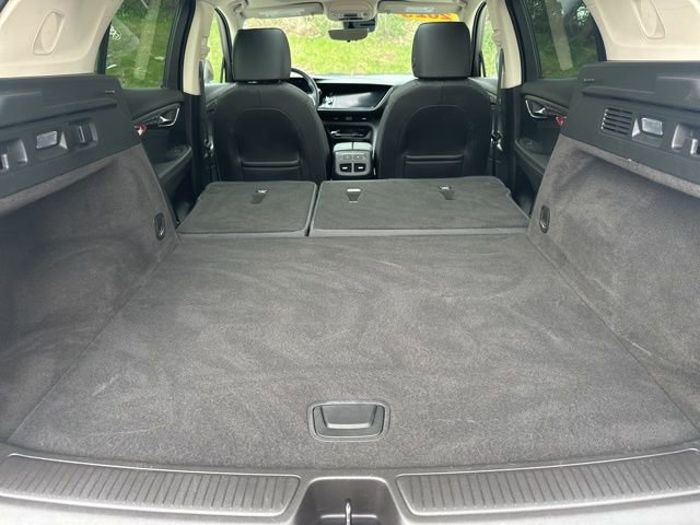 Used 2023 Buick Envision Avenir image 53