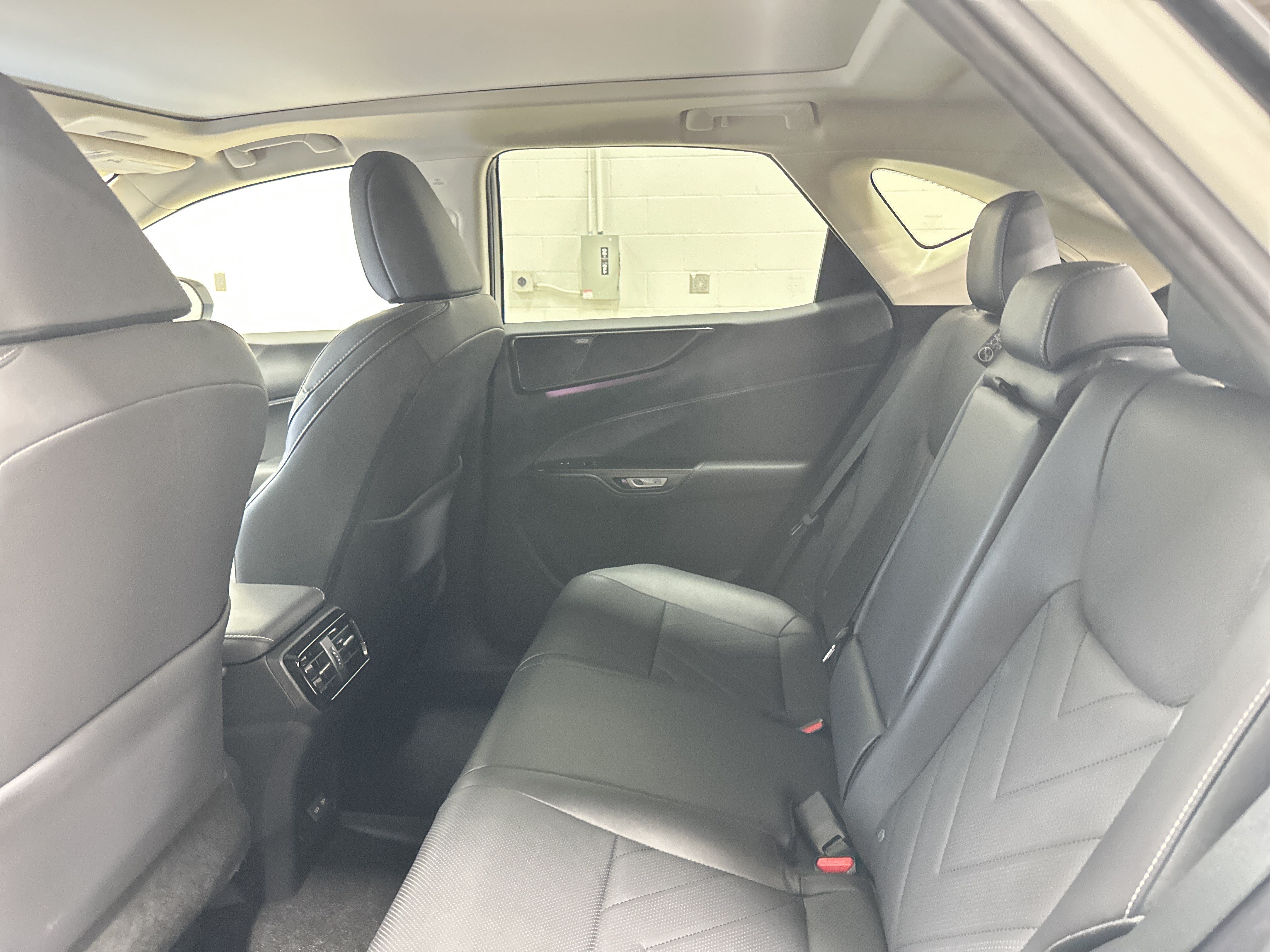 Used 2024 Lexus NX 350h AWD w/ Vision Package image 31