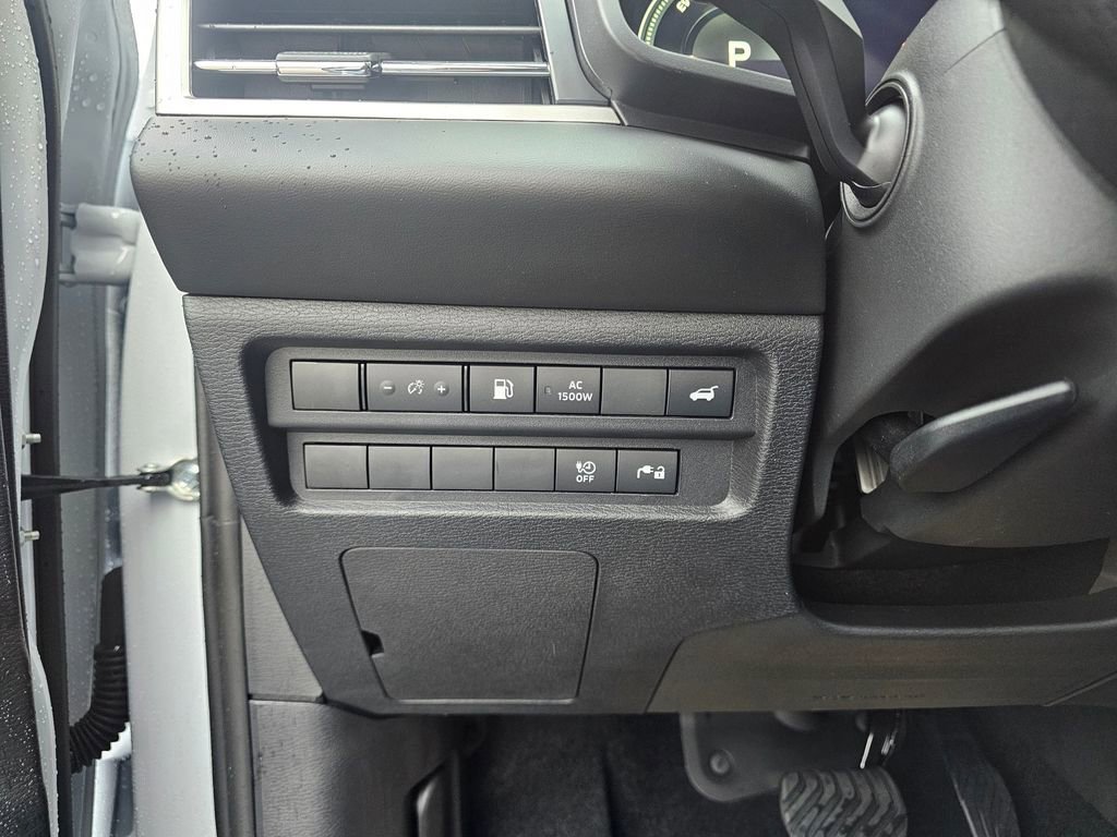 New 2025 Mitsubishi Outlander SEL Black Edition image 17