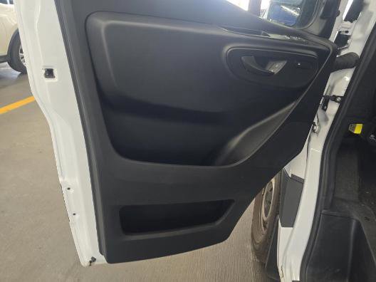 Used 2025 Mercedes-Benz Sprinter 2500 image 8