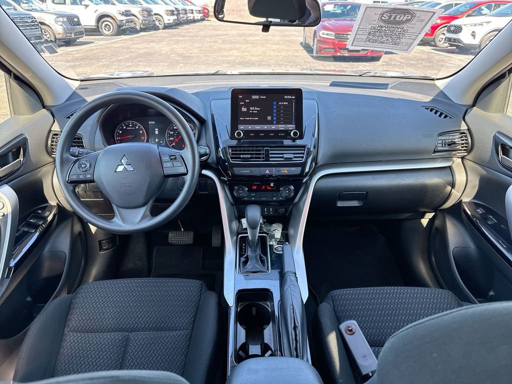 Used 2024 Mitsubishi Eclipse Cross LE AWD/4WD image 10