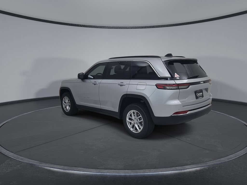 New 2026 Jeep Grand Cherokee Laredo X AWD/4WD image 11
