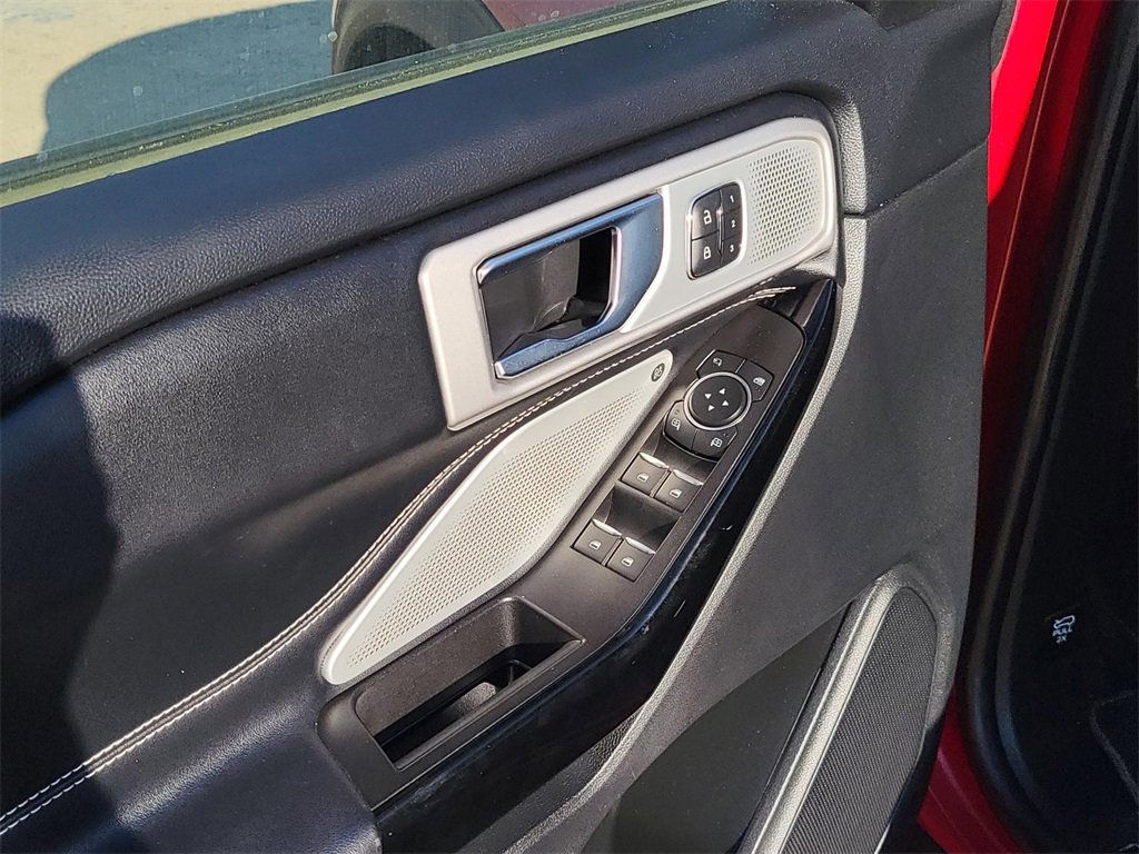 Used 2022 Ford Explorer ST w/ Equipment Group 401A image 11