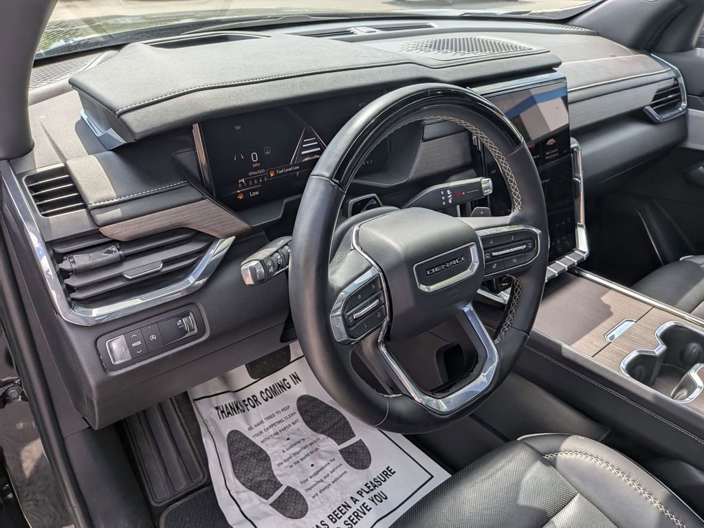 Used 2024 GMC Acadia Denali w/ Super Cruise Package image 17