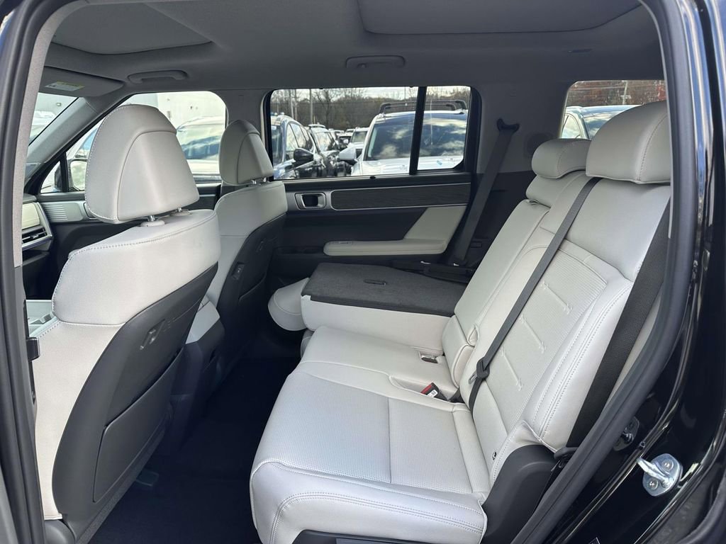 New 2026 Hyundai Santa Fe Limited AWD/4WD image 12
