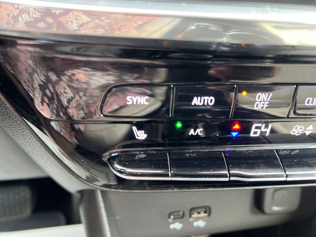 Certified 2024 Buick Encore GX Avenir w/ Avenir Convenience Package AWD/4WD image 25
