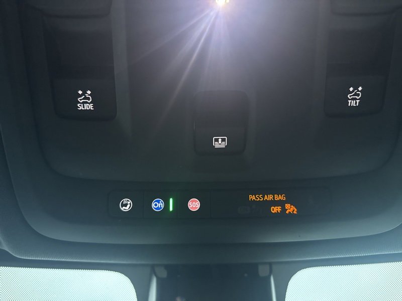 Used 2021 Chevrolet Suburban RST w/ Luxury Package image 30