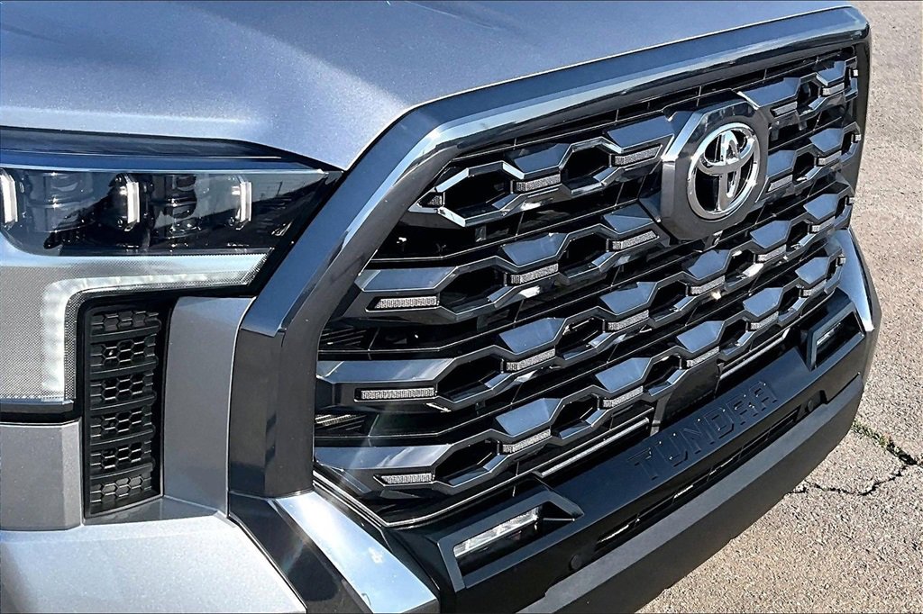 Used 2024 Toyota Tundra Platinum image 29