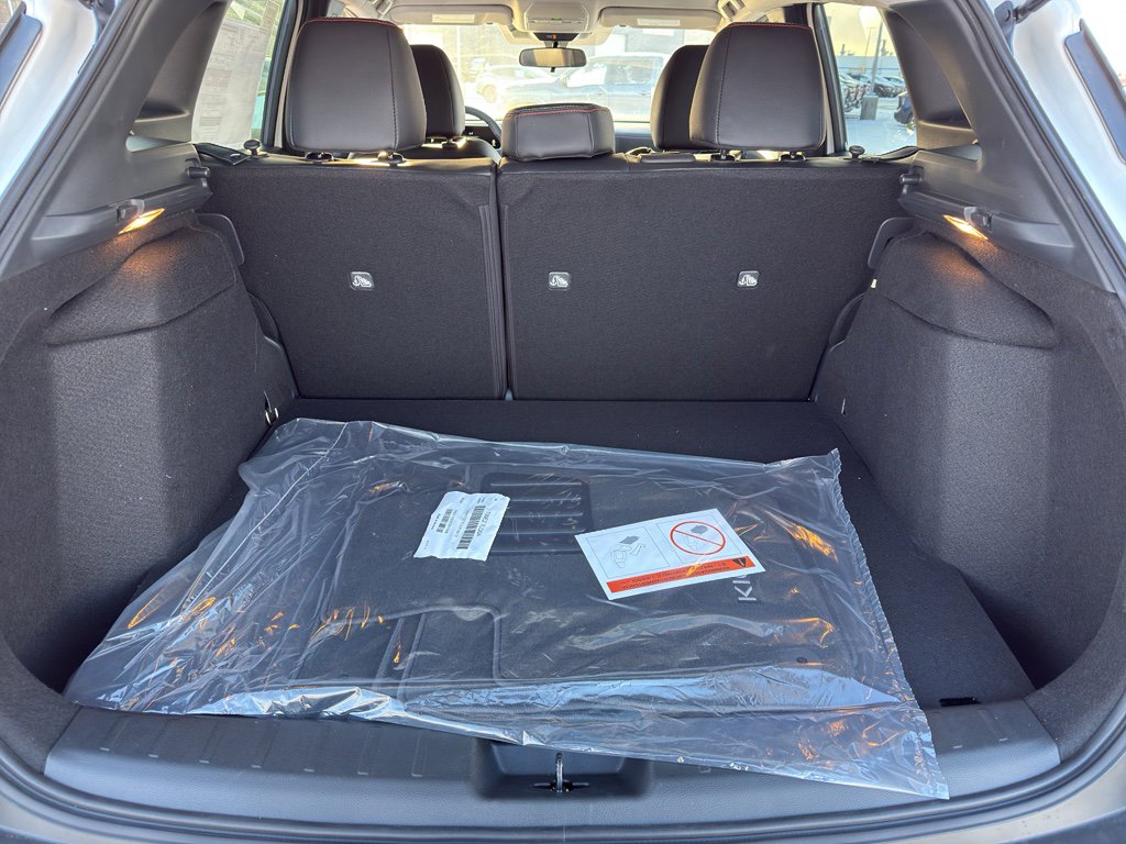 New 2026 Nissan Kicks SR image 34