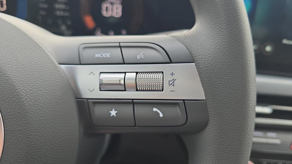 New 2026 Hyundai Sonata SE FWD image 13