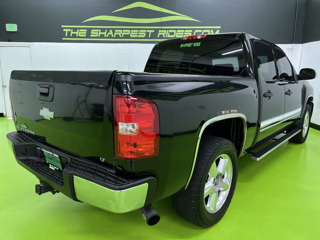 Used 2007 Chevrolet Silverado 1500 LT w/ Towing Package AWD/4WD image 10