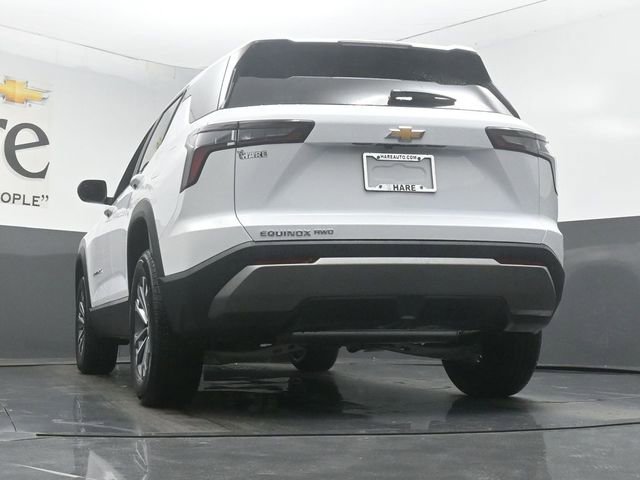 New 2026 Chevrolet Equinox LT w/ LPO, Floor Liner Package image 32