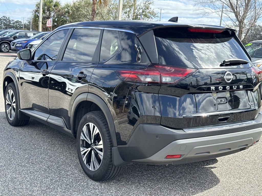Certified 2023 Nissan Rogue SV image 6