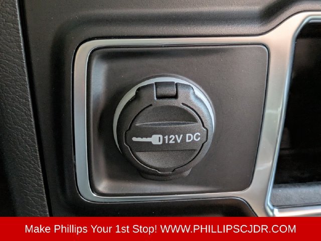 Certified 2022 Jeep Wrangler Sport AWD/4WD image 19