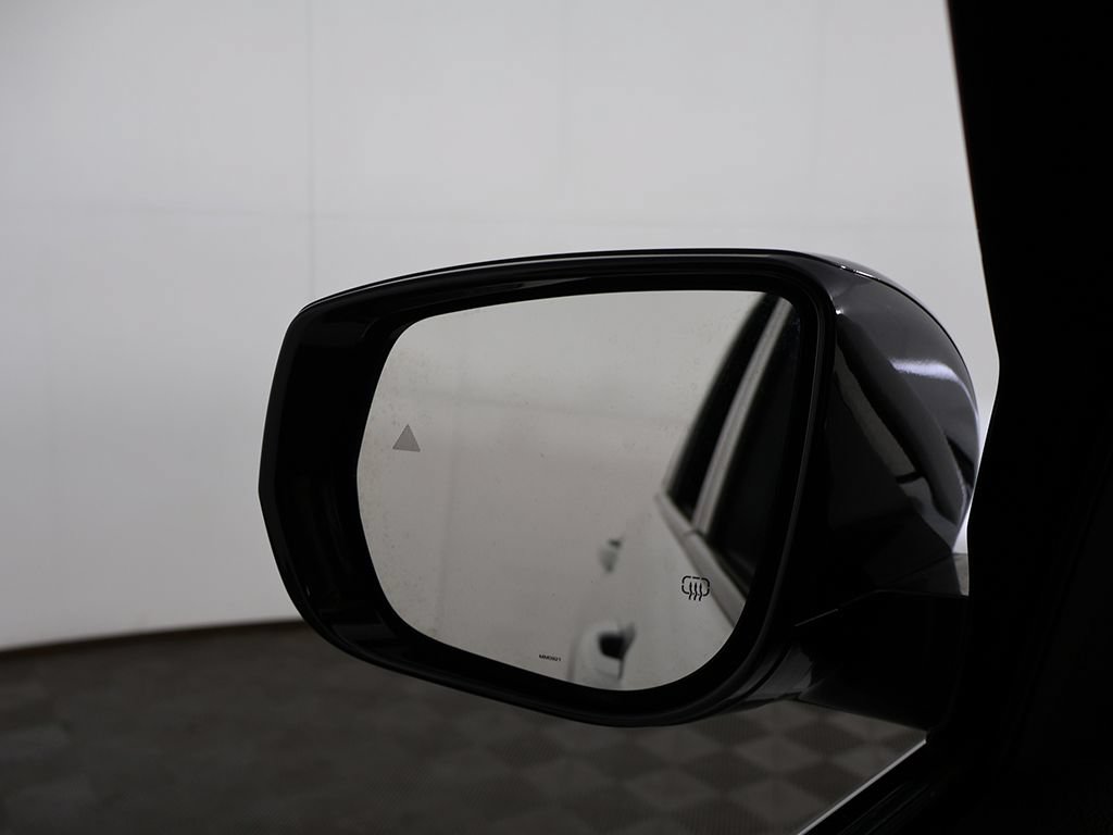 Used 2022 Jeep Grand Cherokee Limited AWD/4WD image 41