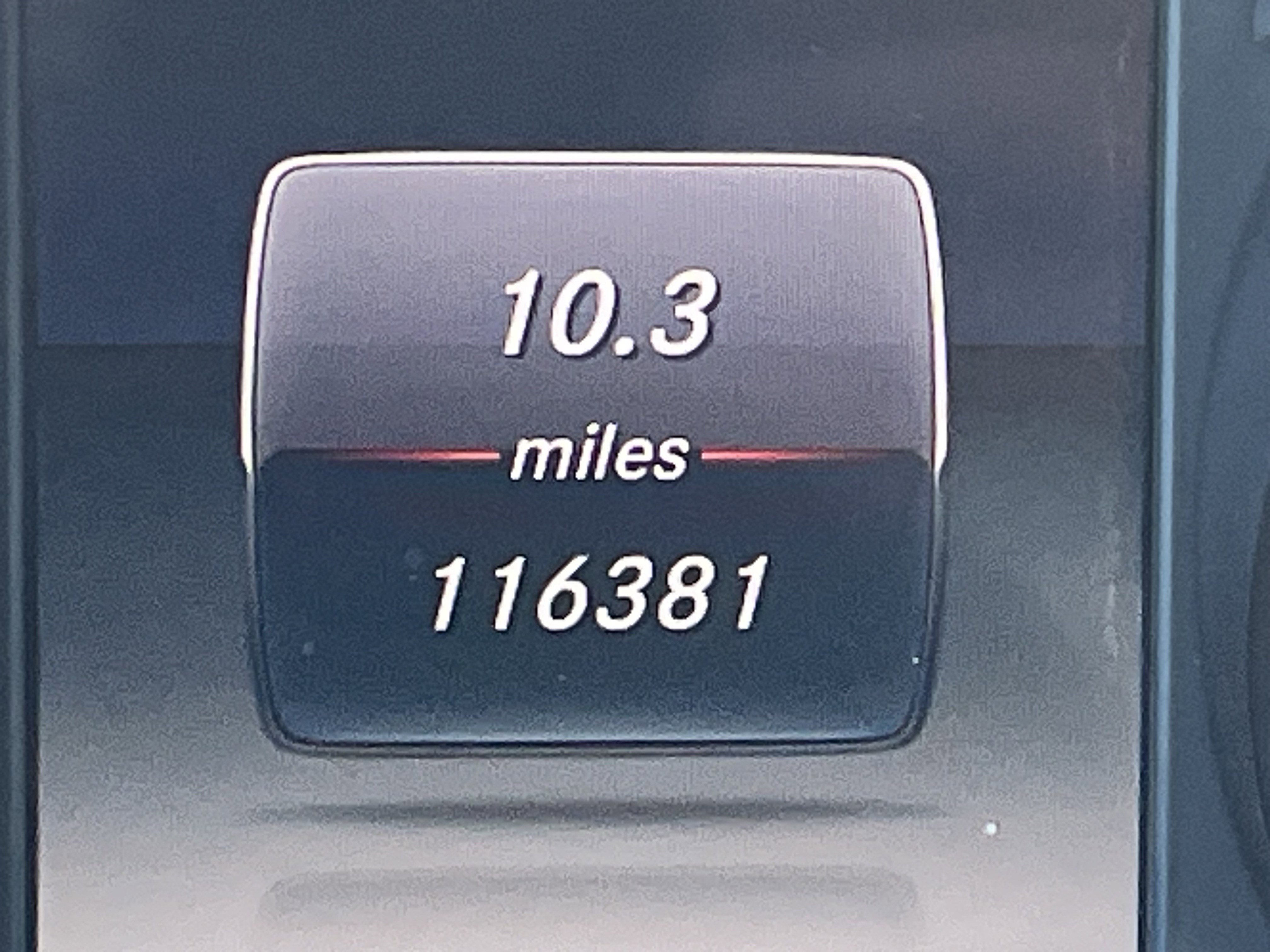 Certified 2019 Mercedes-Benz GLC 300 4MATIC w/ Driver Assistance Package image 22