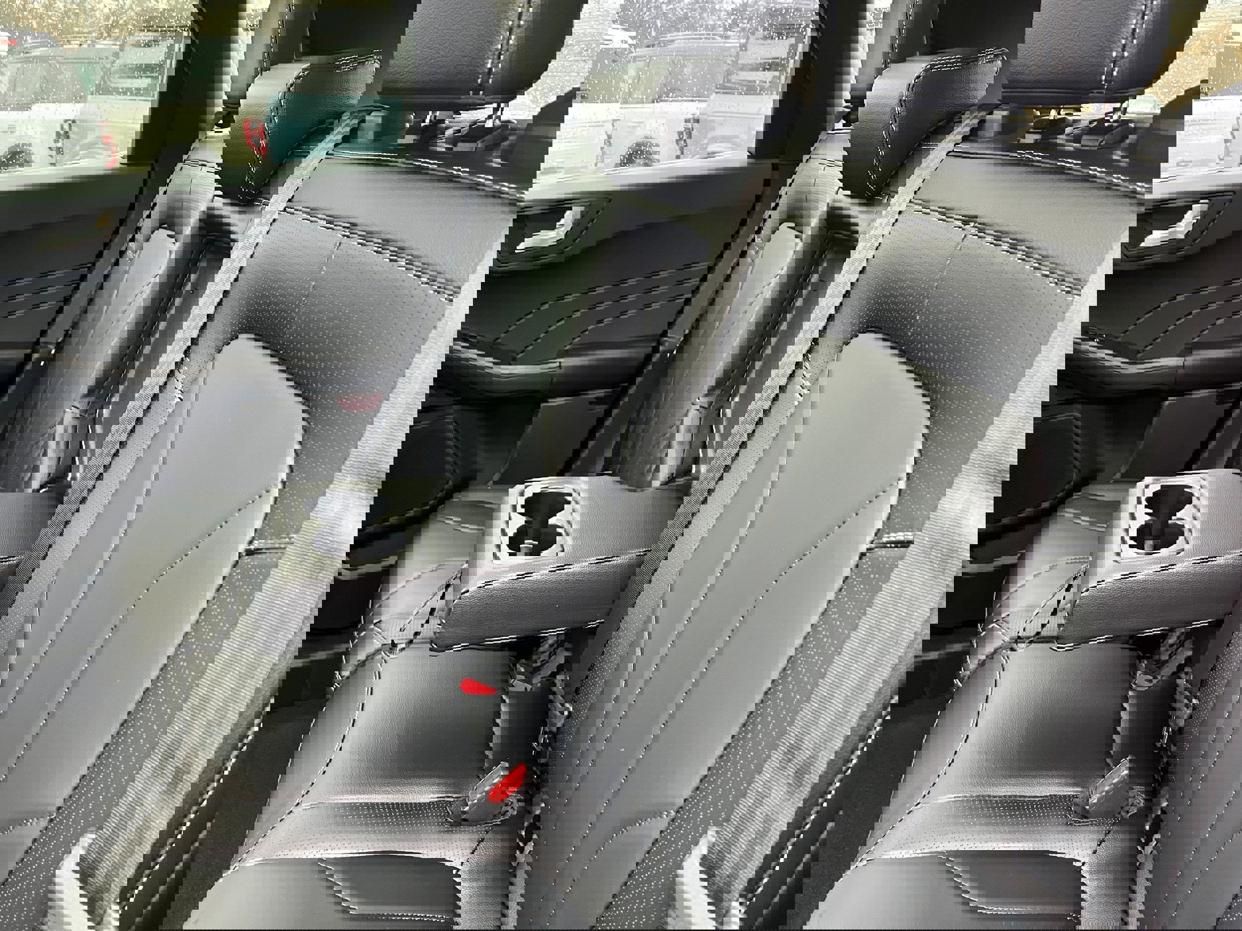 New 2026 Ford Escape SE w/ PHEV Premium Package image 13