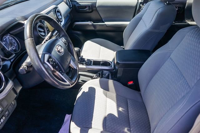 Used 2020 Toyota Tacoma SR5 image 19