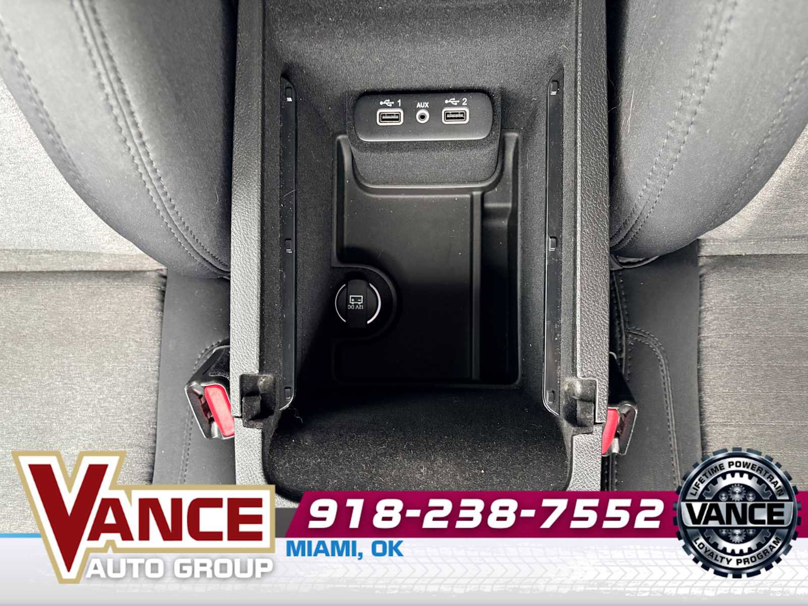 Used 2022 Chrysler 300 Touring w/ Sport Appearance Package RWD image 37