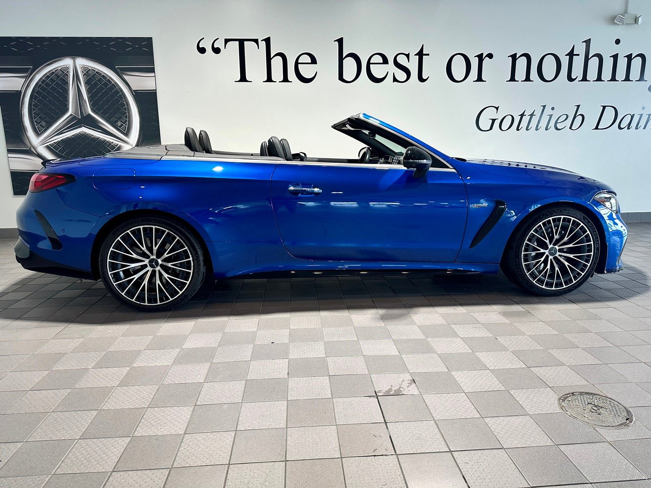 Used 2026 Mercedes-Benz CLE 53 AMG 4MATIC Cabriolet image 3