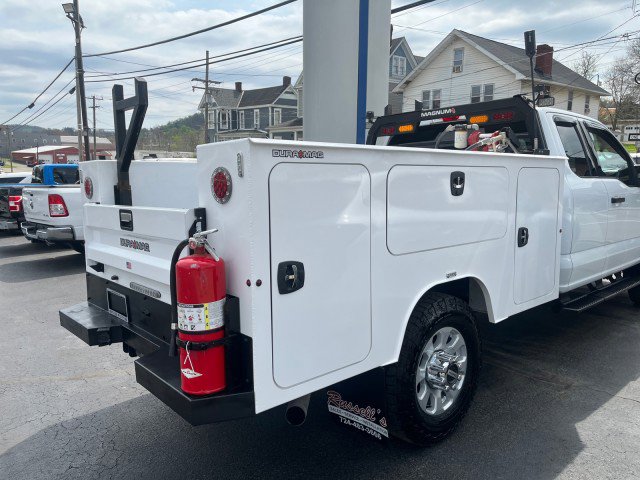 Used 2024 Ford F350 XLT image 28