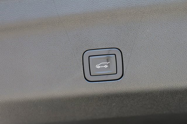 New 2026 GMC Yukon XL Elevation image 8