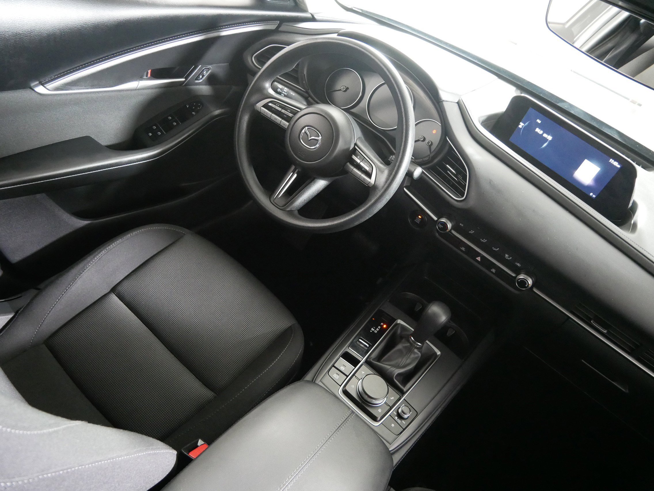 Used 2023 MAZDA CX-30 AWD 2.5 S image 9