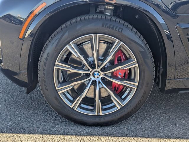 New 2026 BMW X5 xDrive50e w/ M Sport Package AWD/4WD image 11