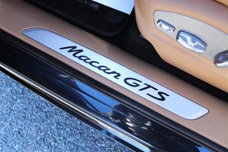Used 2017 Porsche Macan GTS image 11